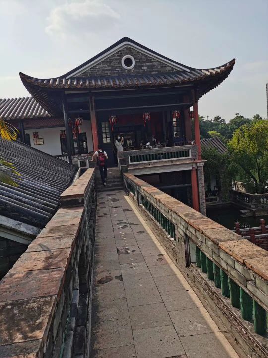 “可羡人间福地，园夸天上仙宫”——东莞可园