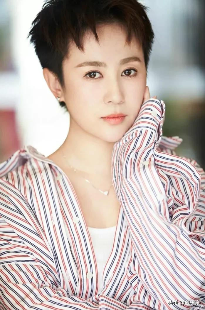 春节晚会马丽演的小品,马丽早期小品体验