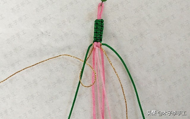 桃花手链编法最简单不用毛线编,手工编织手链桃花编法