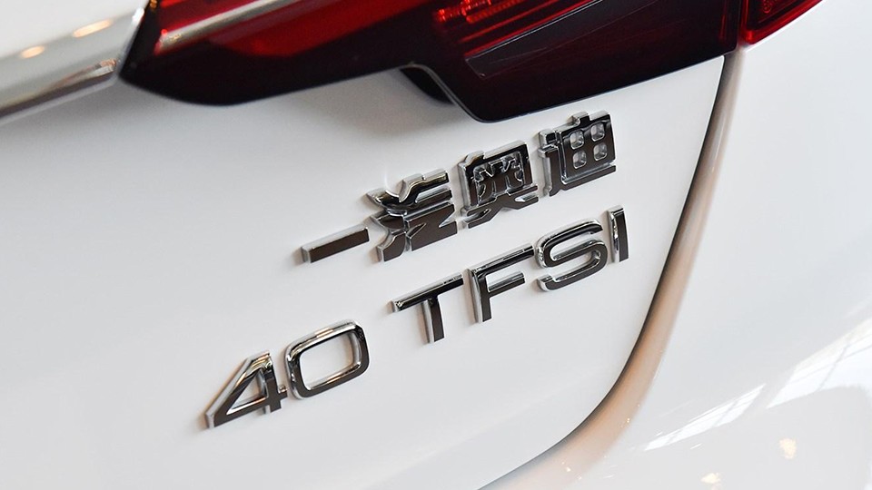 奔驰c260l宝马3系奥迪a4l买哪个好,30万轿车怎么选宝马3系奥迪a4l