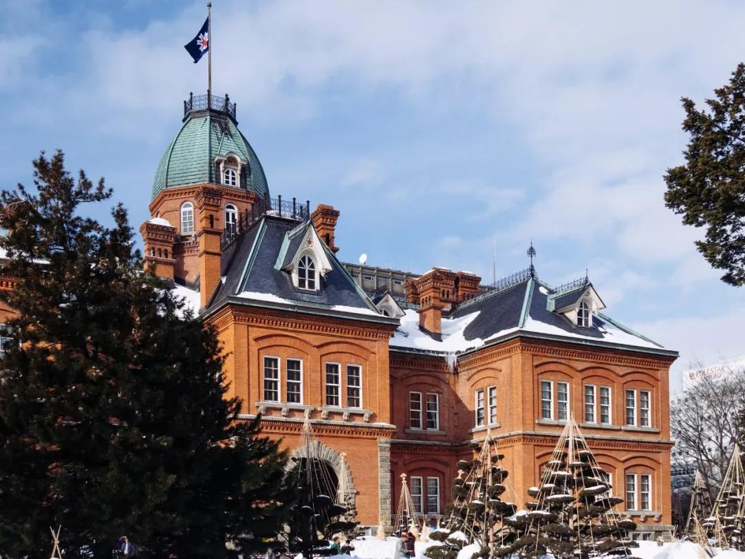 一条让你经历四季的旅游线路,一条绝美自驾游路线图