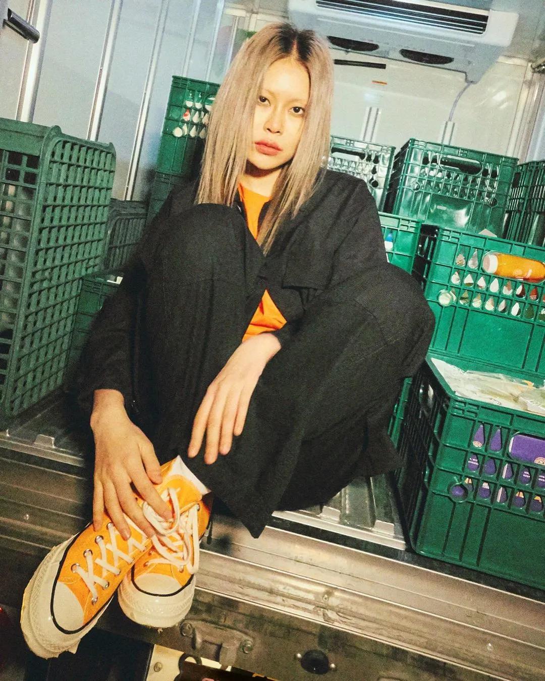 做权志龙闺蜜有多幸福？全球限定随便送：今晚我们都是柠檬精女孩