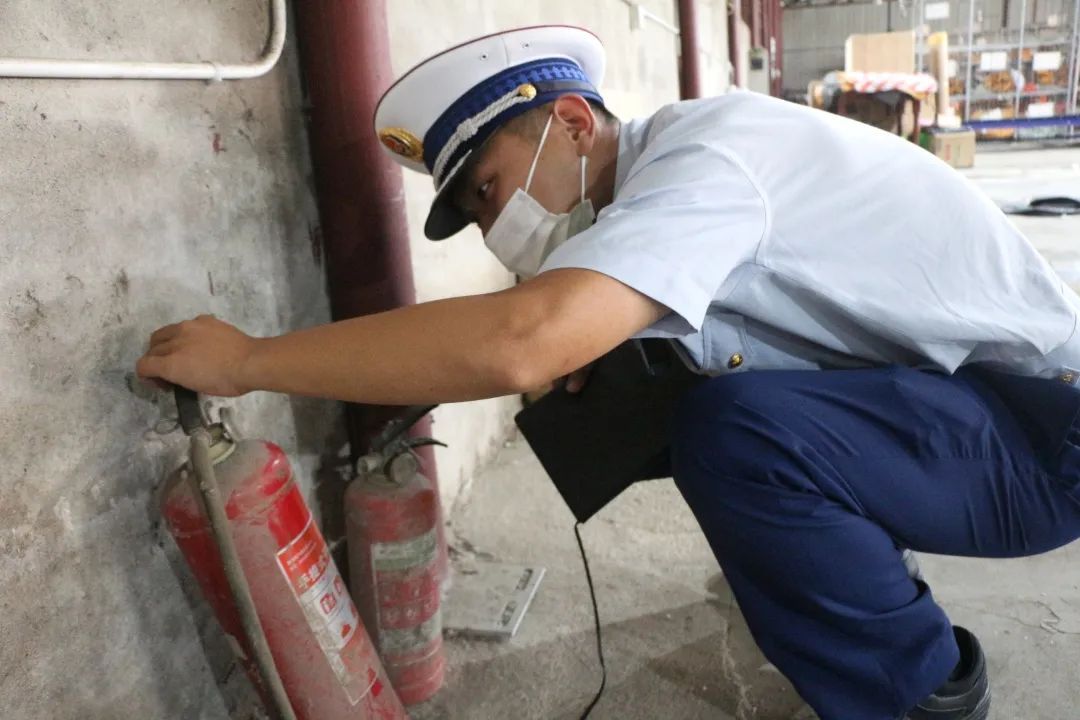 安徽省阜阳市防火安全,严查仓储场所防火安全工作