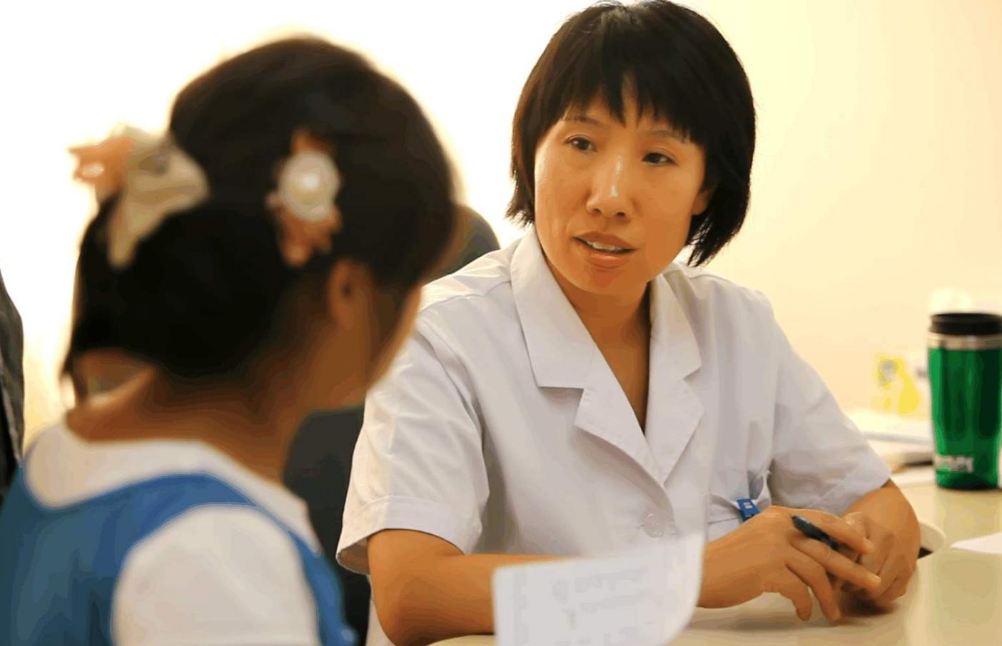 孩子早餐吃得少如何增加食欲,孩子吃多了消化不良最快解决方法