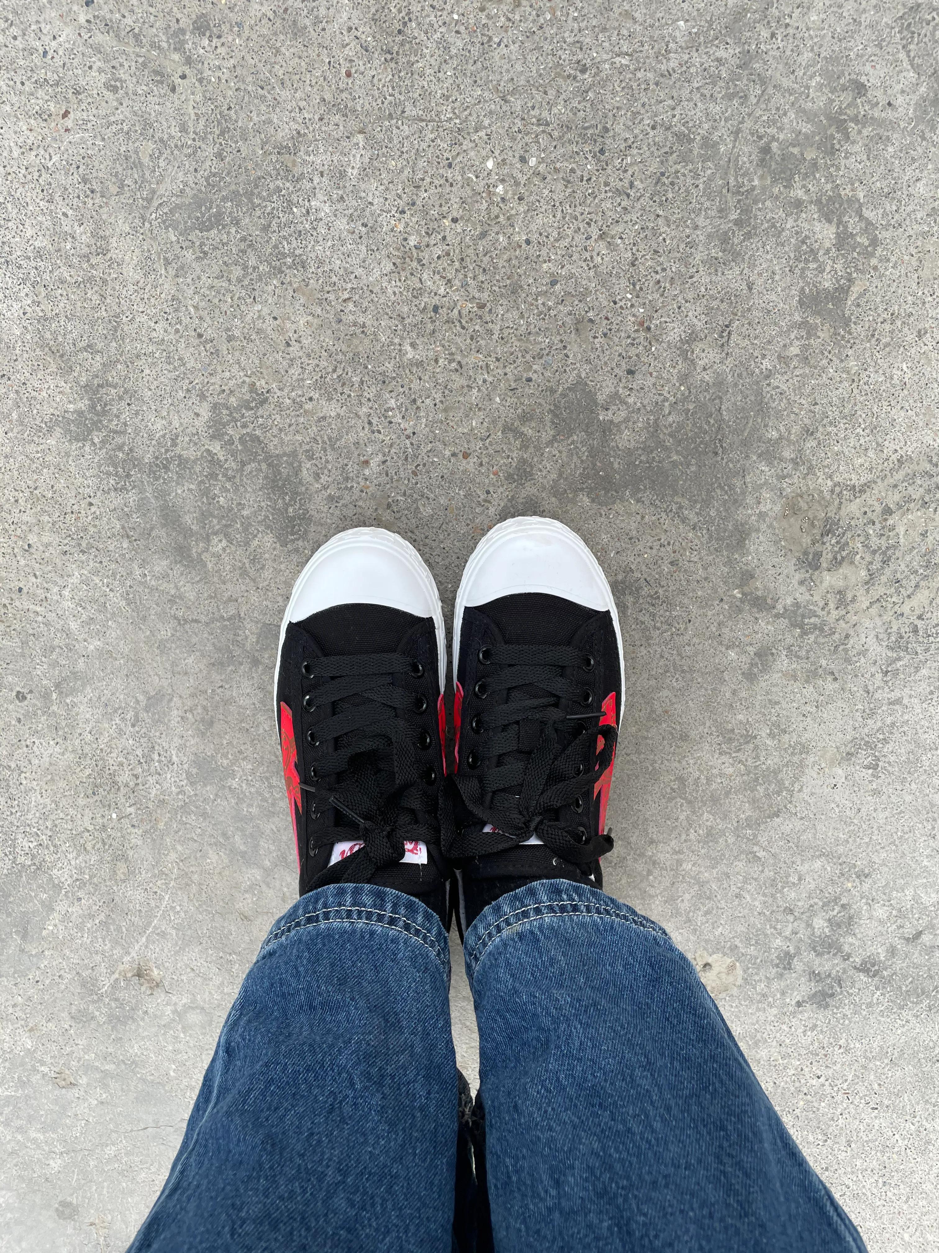 回力特步,回力特步鸿星尔克哪个质量好