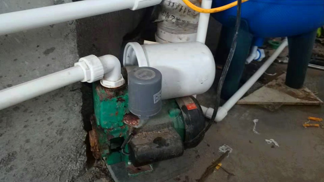 农村压力罐和增压泵哪个好,农村用水增压罐好还是增压泵好