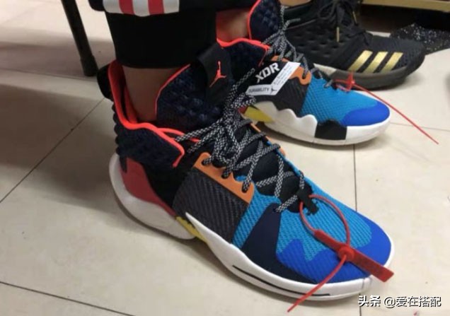 威少2气垫破了能修复吗,威少二前脚掌气垫鼓包