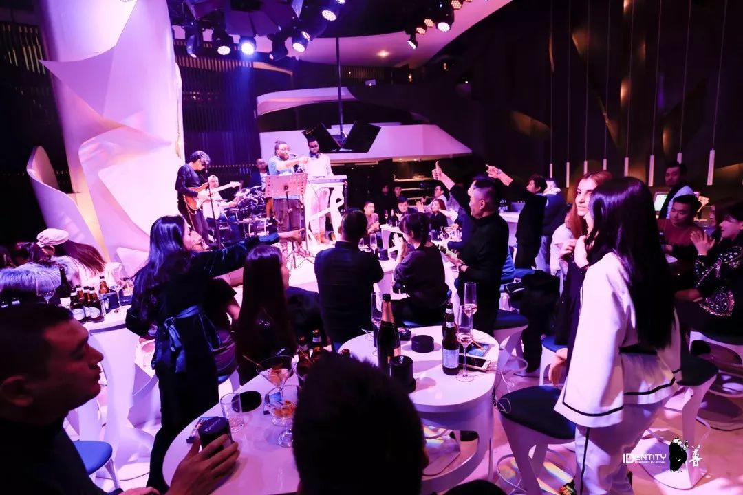 城南夜生活怎么样,城南夜晚生活视频