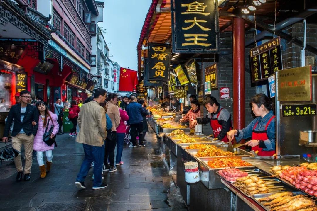苦等西安初雪？不如花一顿饭钱从西安出发，过把冬天的瘾