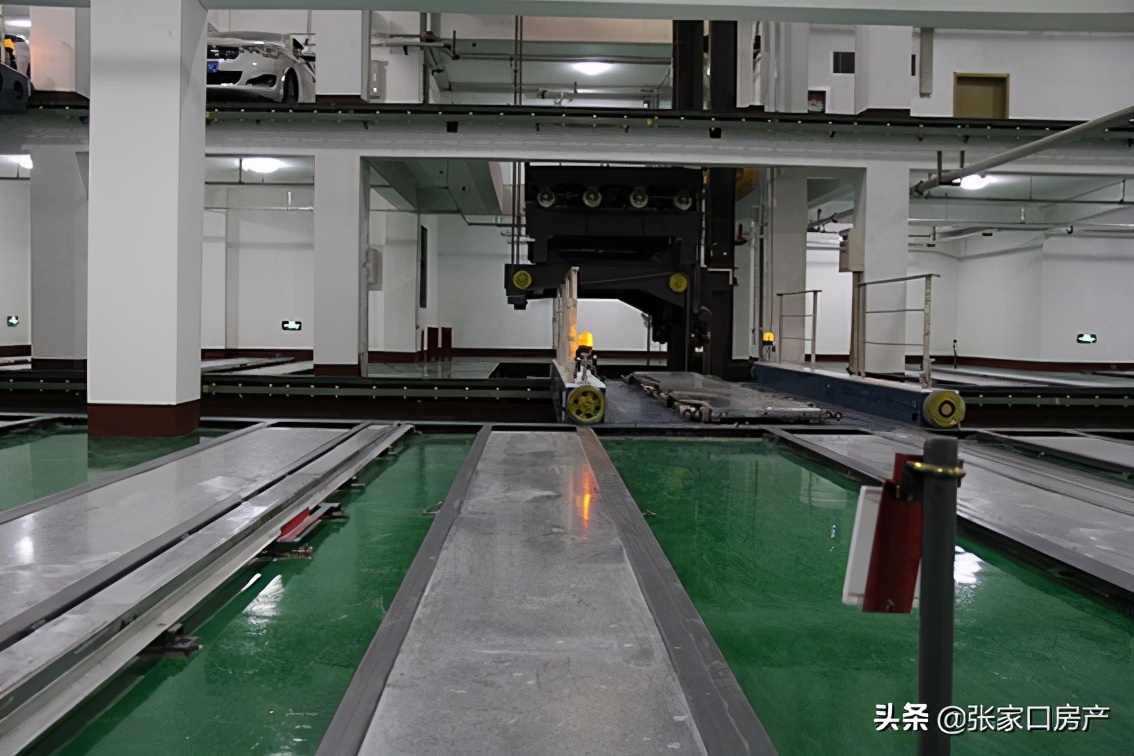 开车五分钟找车位两小时,开车十分钟找不到停车位