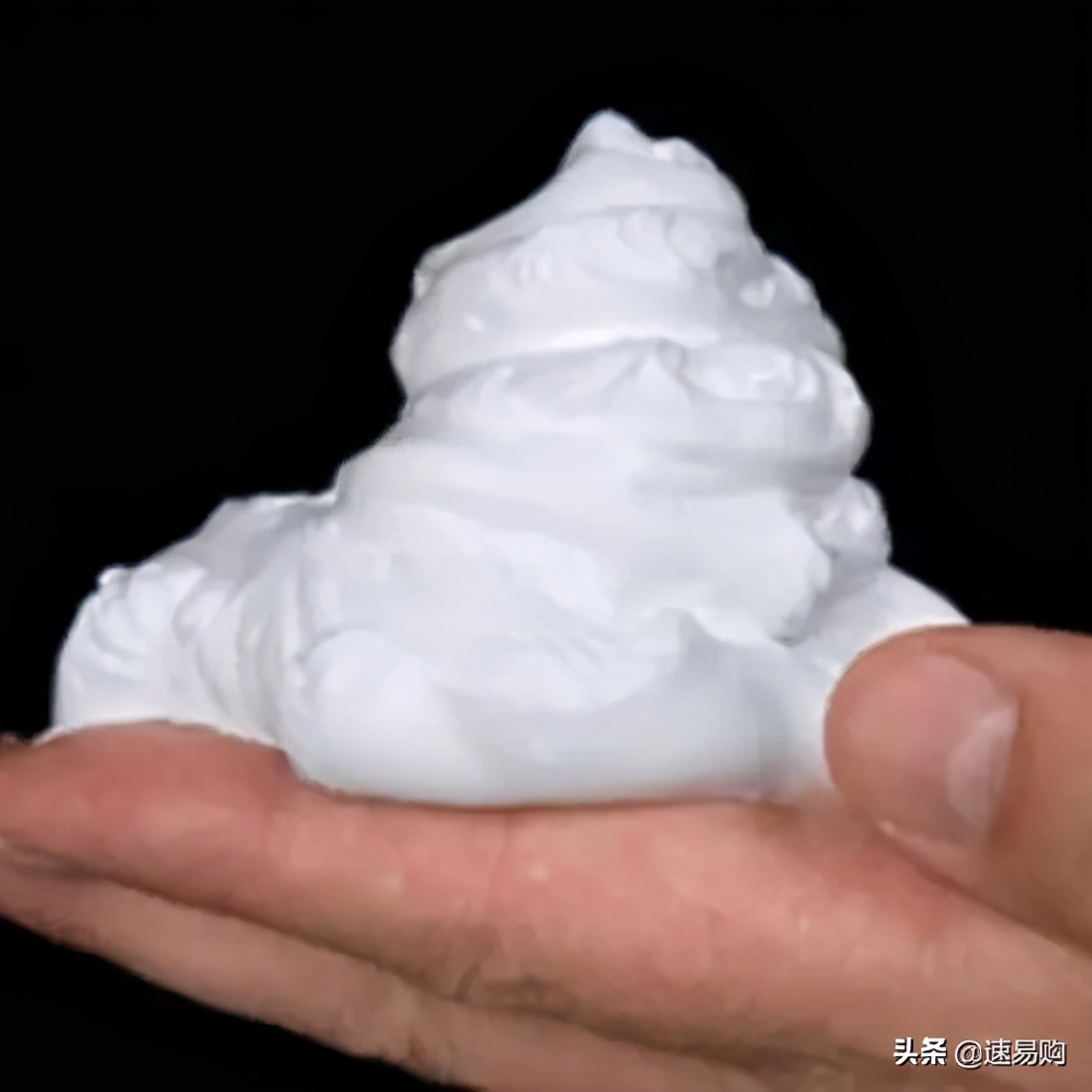 棉麻衣服红酒污渍怎么去,衣服上的红酒渍怎么去除小窍门