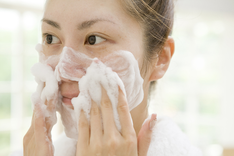 拒绝盲目护肤,拒绝护肤提倡精简护肤