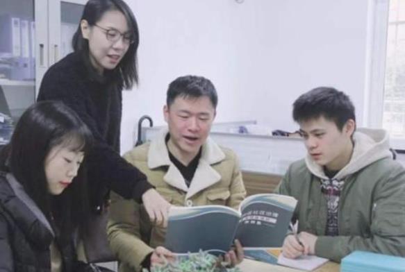 保研生确认录取后反悔怎么办？导师被放鸽子，一气之下上报教育部