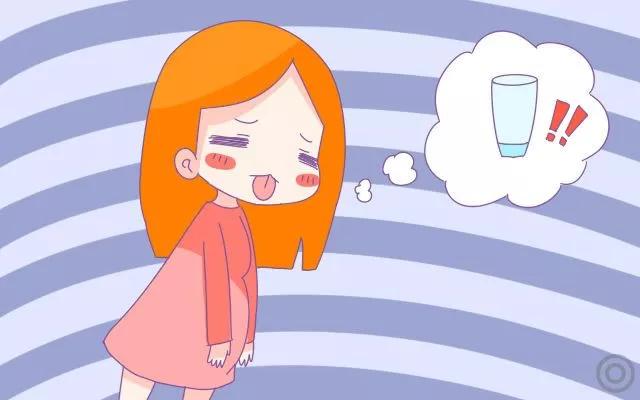 孕晚期羊水少要怎么催产,孕晚期羊水少要关注什么问题