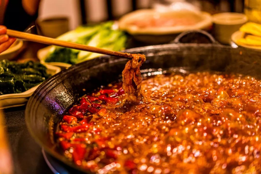 泪奔！你见过这样的重庆和这样的重庆社区吗？