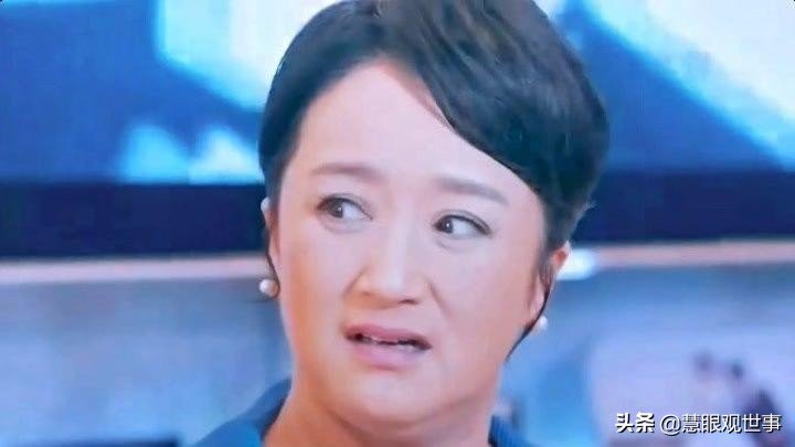 《侯海洋基层风云》中战斗的友谊：赵海和李酸酸串连