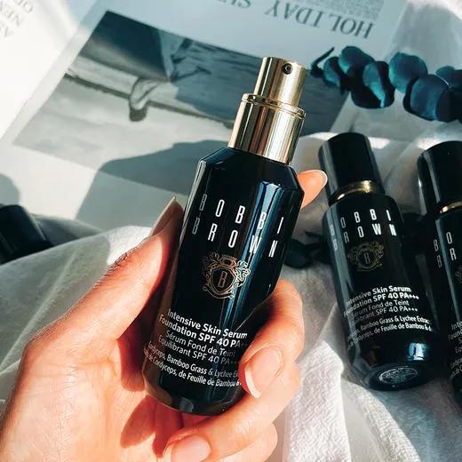 真哑光,999口红哑光很拔干是正品吗