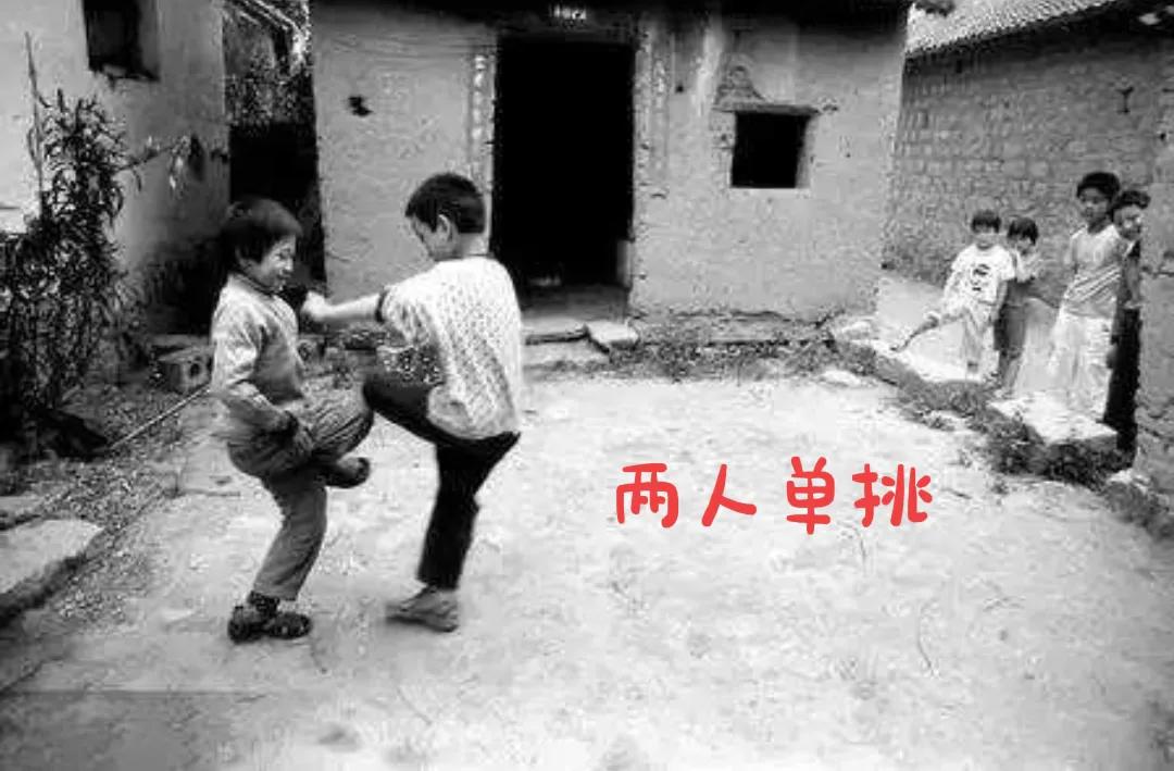 70后童年玩游戏的回忆完整版视频,70后80后童年经典游戏回忆