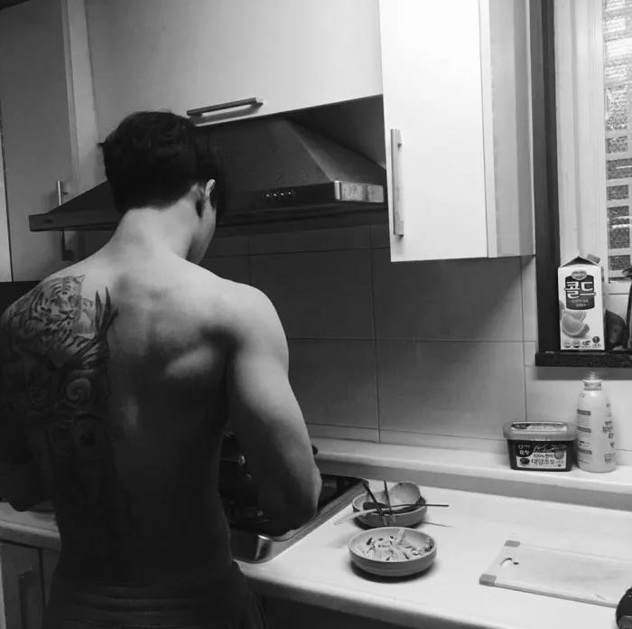 男朋友比自己还瘦是什么感觉,男朋友比你还可爱是种什么体验