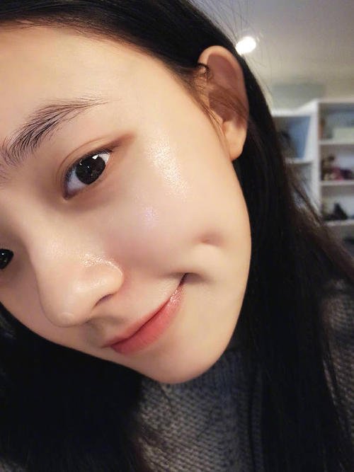 刘亦菲早期仙气照,刘亦菲仙姿玉色美到窒息