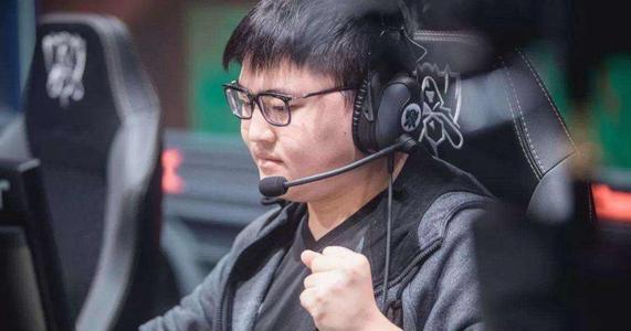 学的是“吃青春饭”专业，过了35岁怎么办？怪不得那么多人报考