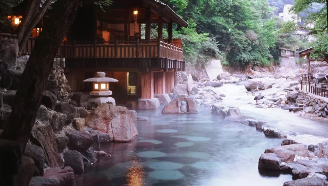 你没听过的温泉乡，竟然还藏着一家罗莱夏朵