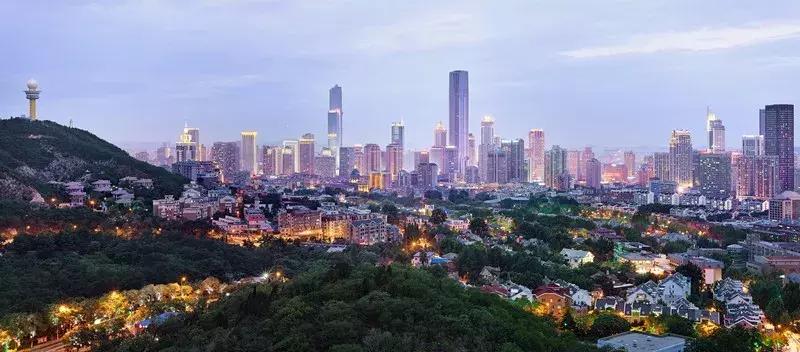 为什么大连人的地位高,大连人属于哪个民族