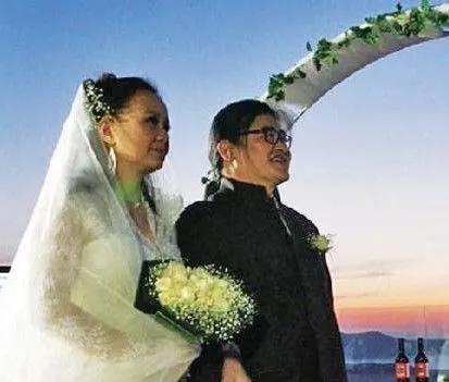 刘欢和妻子怎么认识,刘欢与他妻子相识过程