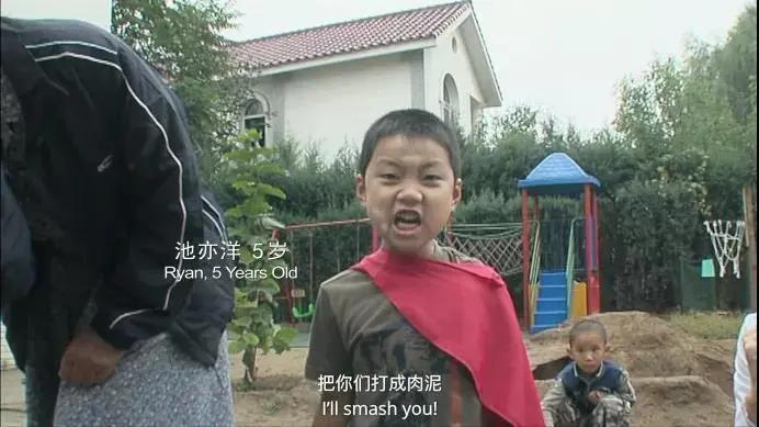 用体罚、殴打“治疗”抑郁症的游学营，把一群孩子逼到自杀了