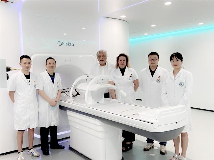 所见即所“治”——西部地区首台核磁加速器投入临床运行