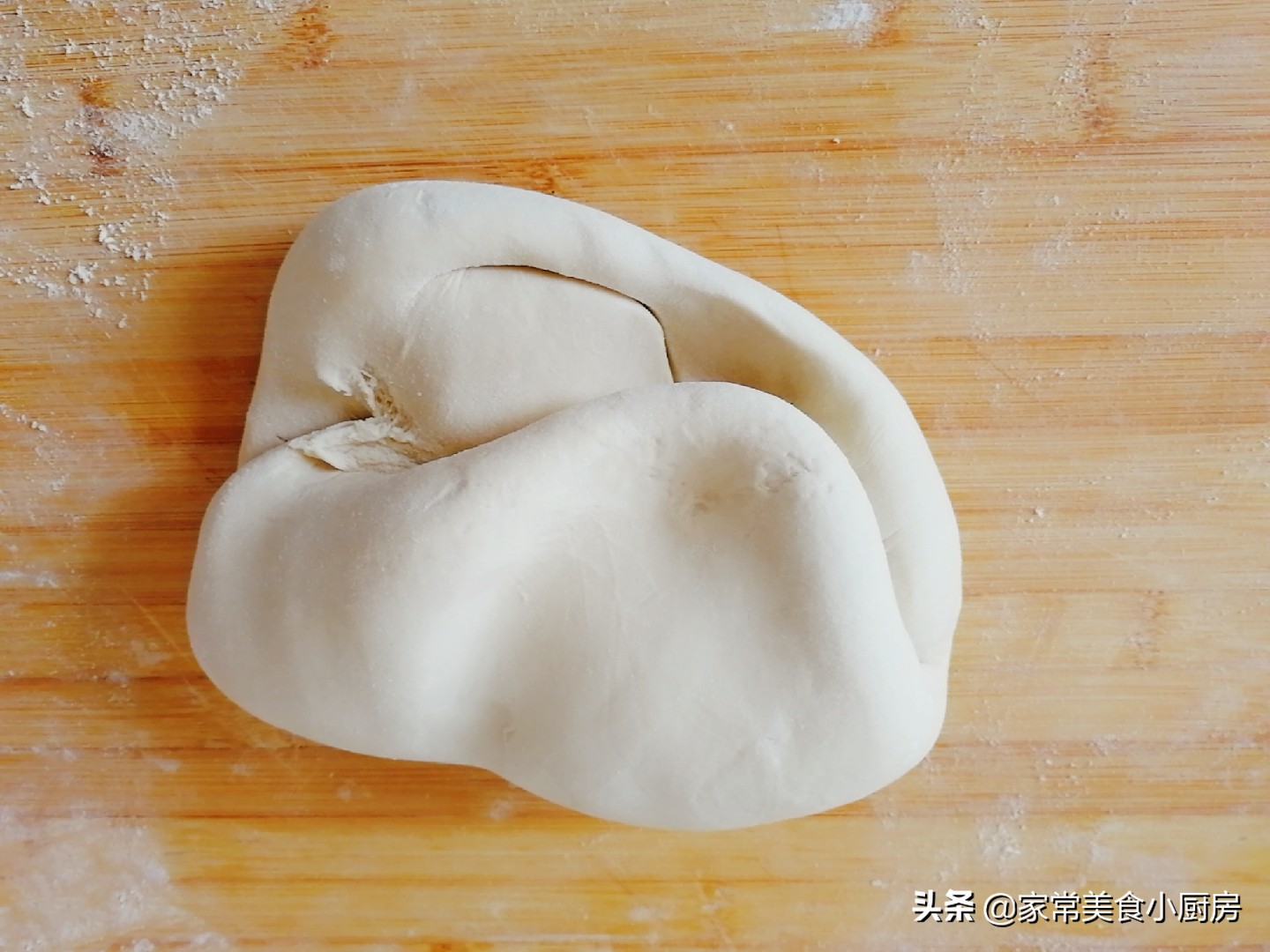 戗面馒头怎么做的光滑,教你做戗面馒头