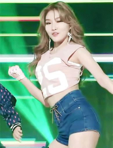 被喷整容，凭实力逆袭为泫雅宣美接班人：我能被记住，绝不是穷哈