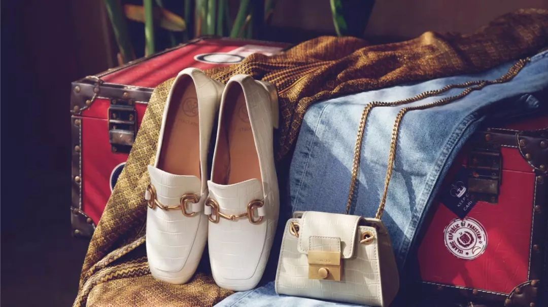 春夏女孩鞋子15-18岁潮款百搭,春夏鞋子男款2022款网红款