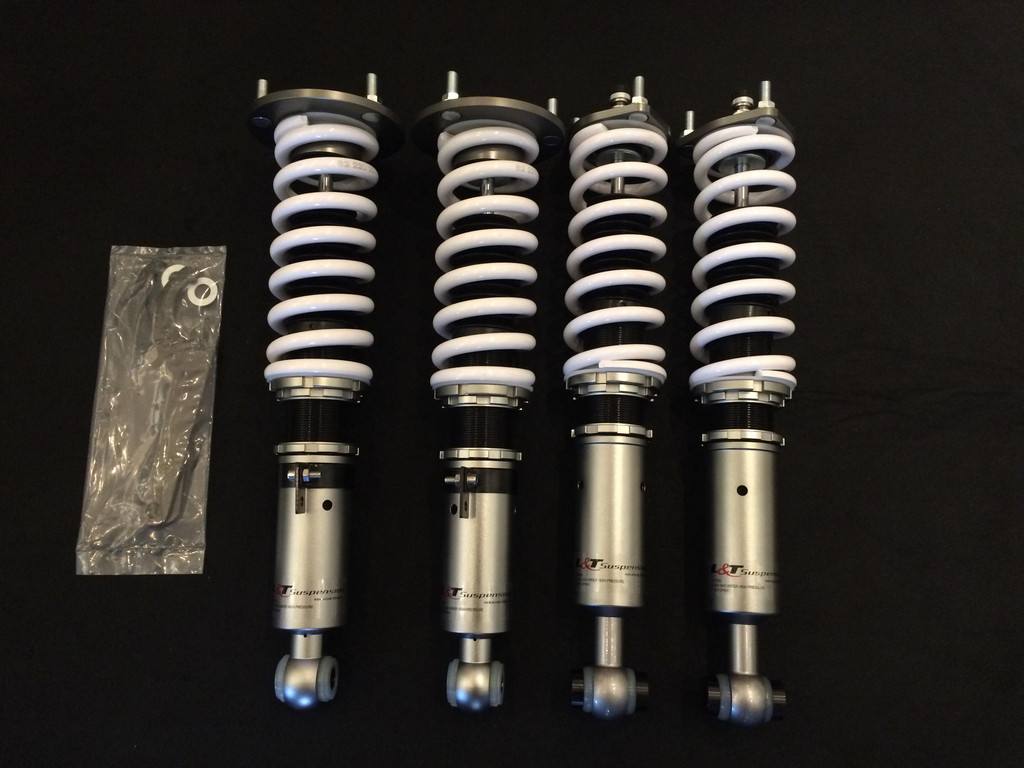 现在汽车底盘,现在的轿车底盘怎么这么低