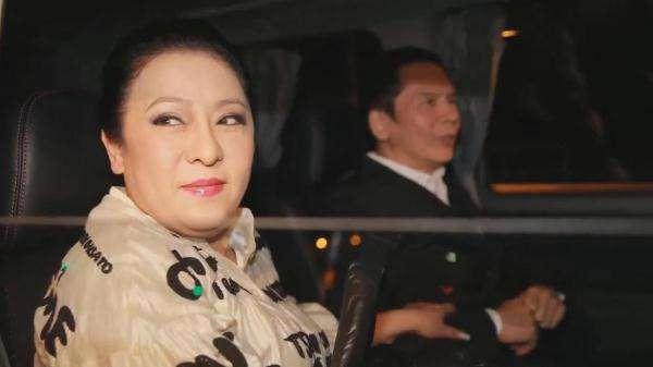 向太子宫摘除原因,向太18岁照片曝光