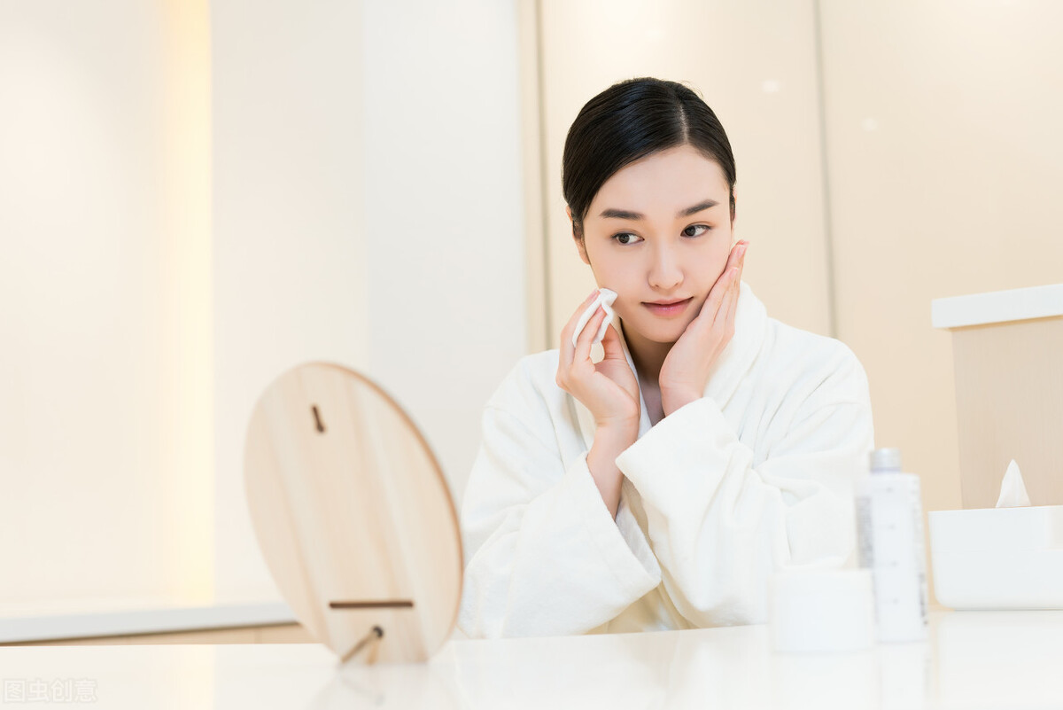 有个很讨厌的前同事却有工作往来,有个很讨厌的同事看着就烦