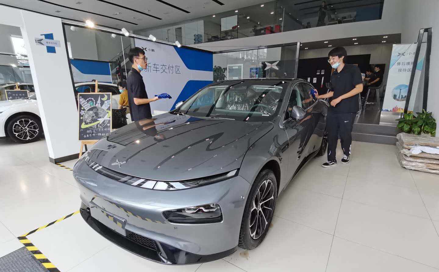 小鹏p7提车时检查些什么,小鹏p7提车全过程