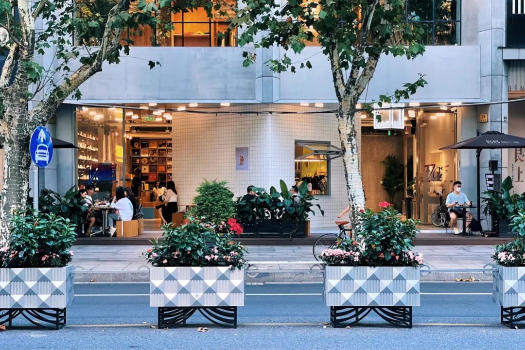 “88铜仁”升级为“UX88”，一则街区商业项目的蓄势待发