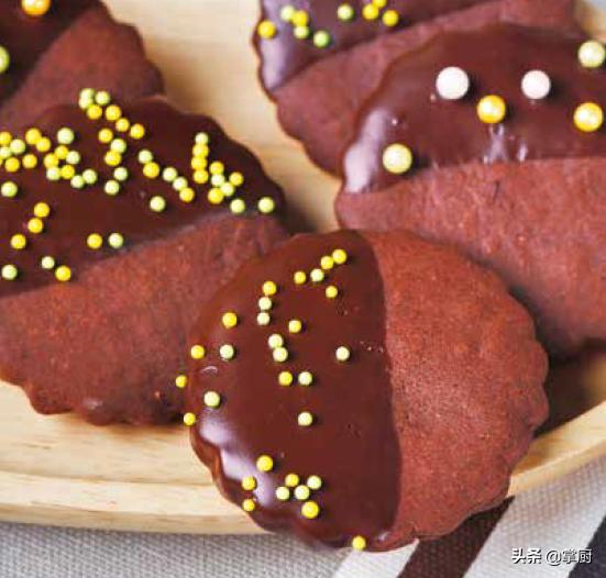自己做饼干健康又好吃,自己做的饼干挺好吃