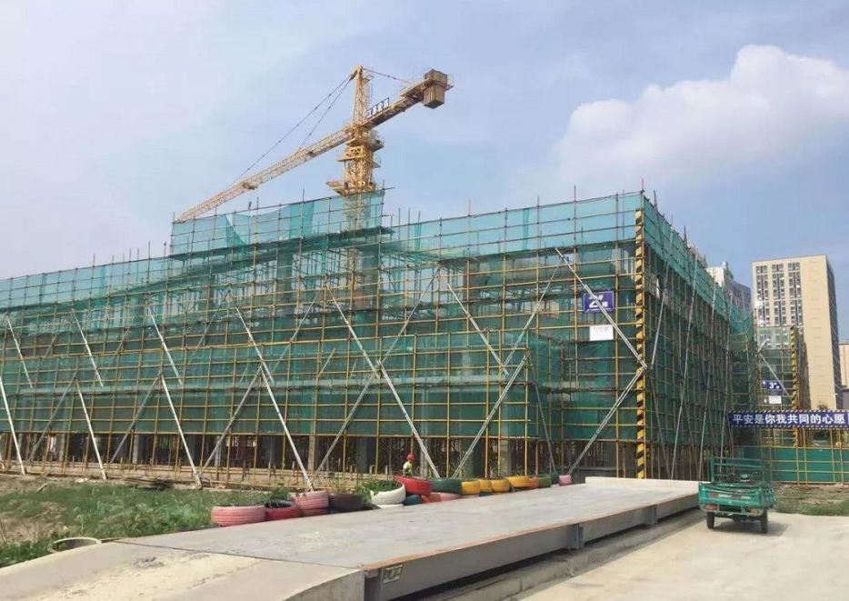 城建|锡山区新增16756个公共停车位！耐克运...