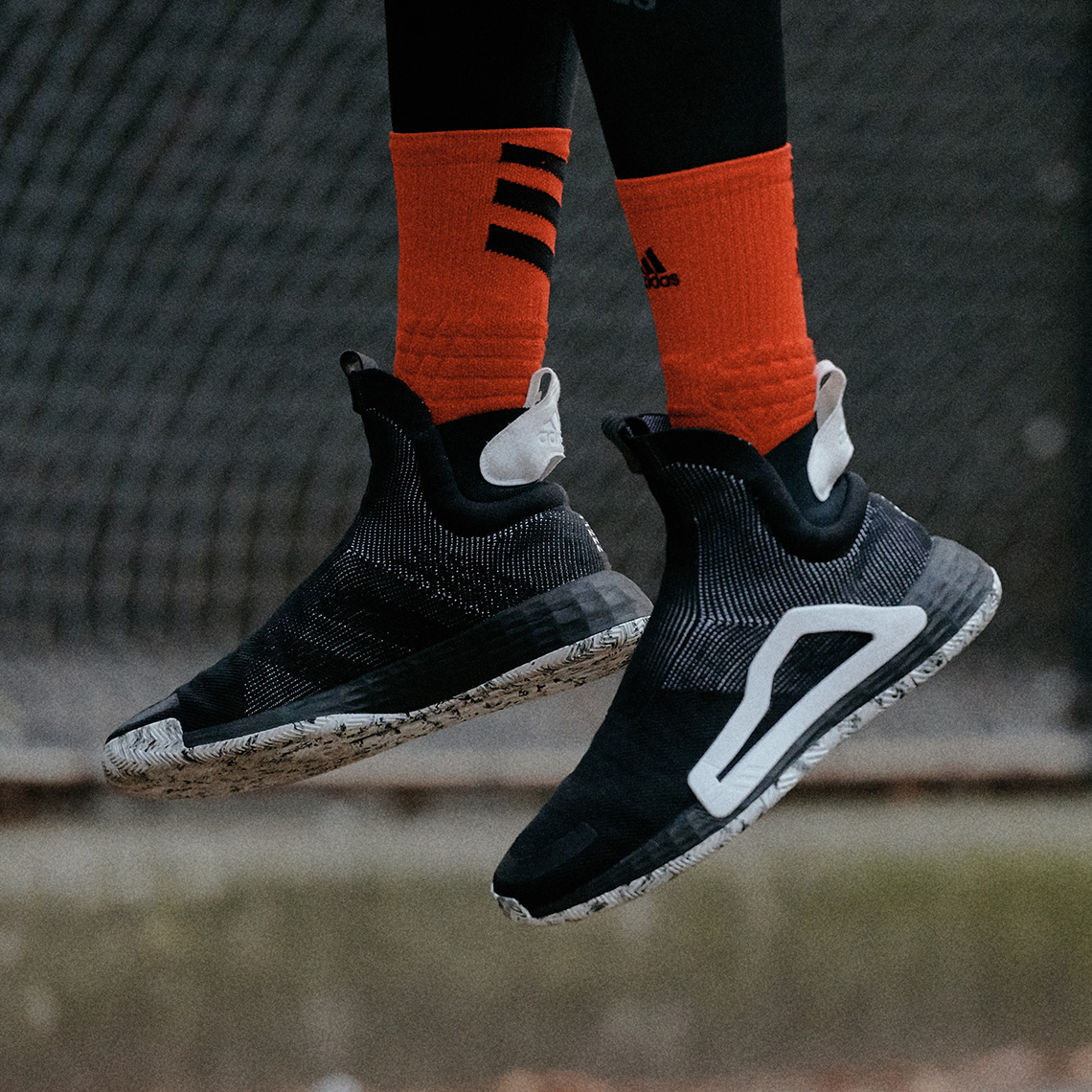 篮球鞋adidas即将推出利拉德,篮球鞋未来发展趋势