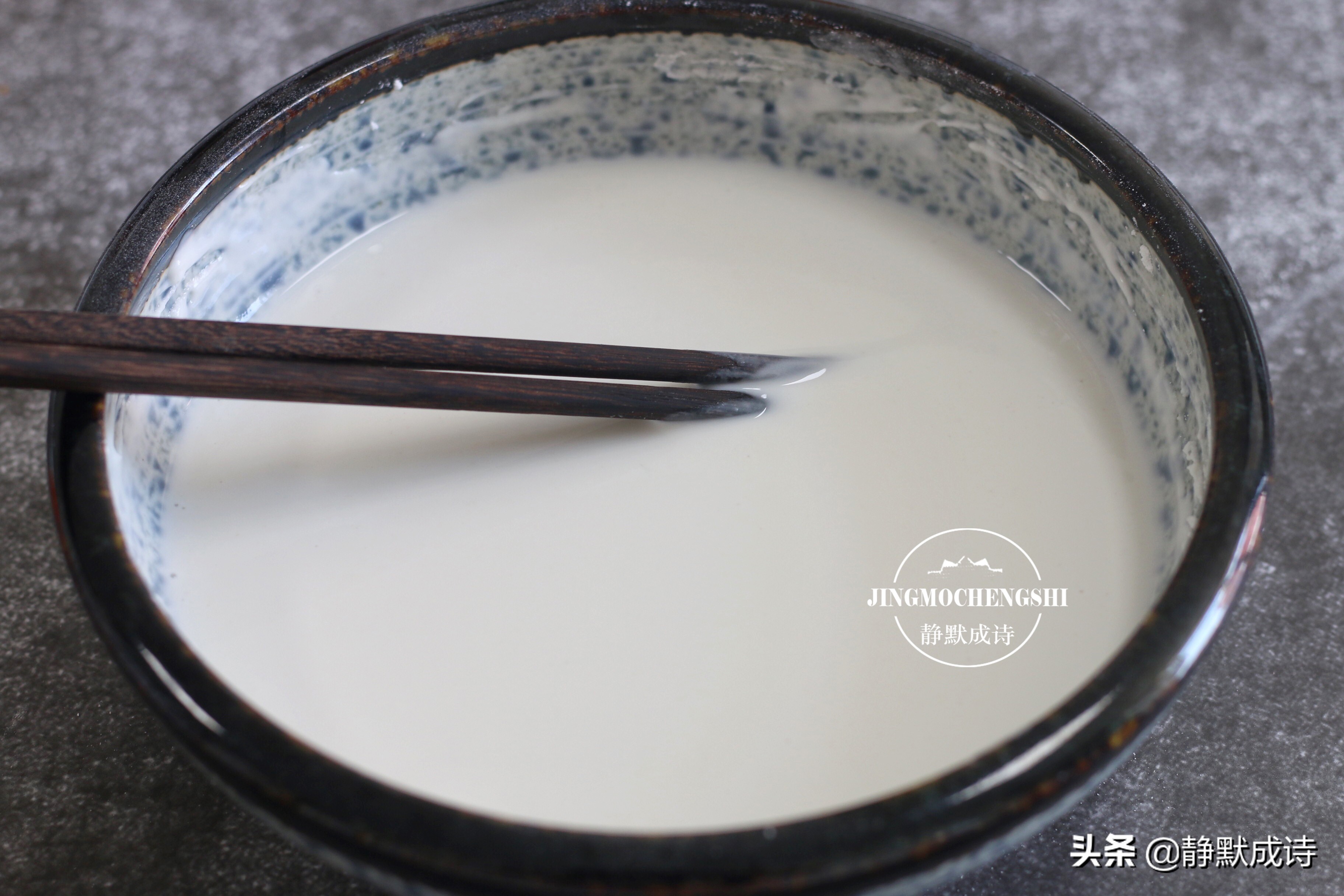 软糯香甜的大米发糕做法,糯香甜米发糕的配方