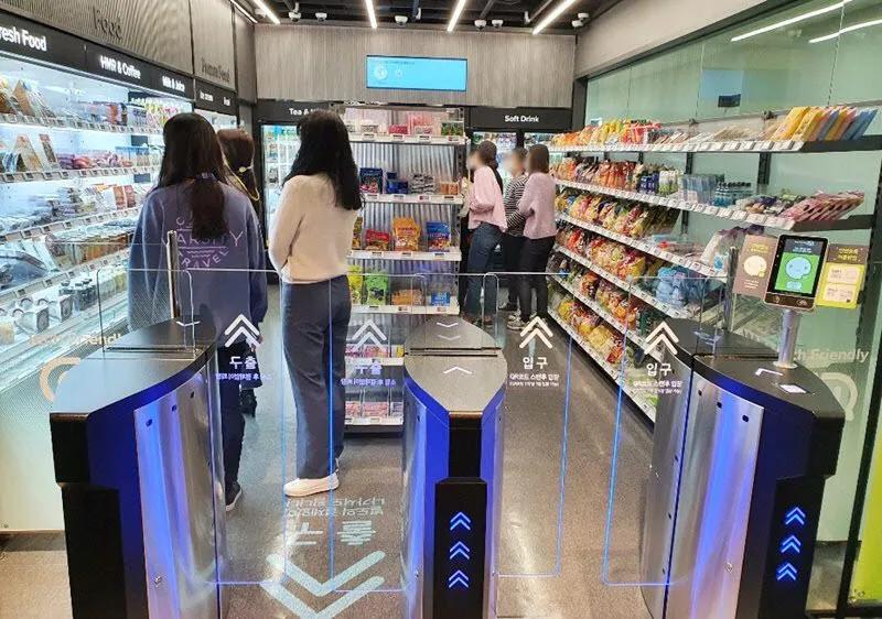 定位“技术友好”，云拿助力韩国连锁便利店CU推出全新未来门店