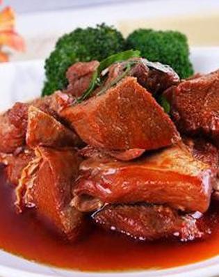 炒菜煲汤盐放多了怎么办？加水你就错了，大厨告诉你正确处理办法