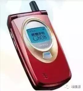 手机发展看似很快其实很慢,手机的发展已经进入瓶颈期了