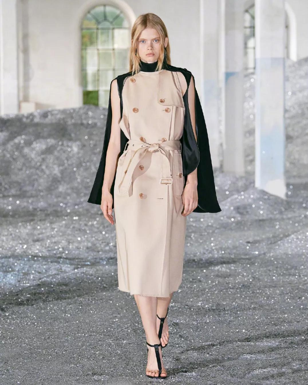 burberry2023女装,burberry2022春夏女装秀