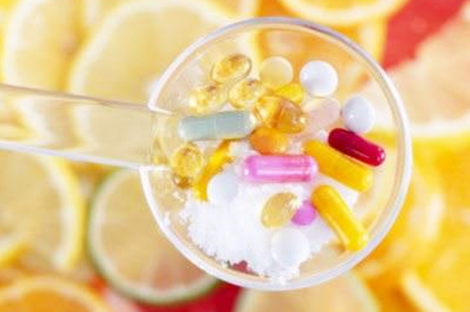 怀孕后恶心呕吐怎么缓解,孕期便秘头晕呕吐怎么回事