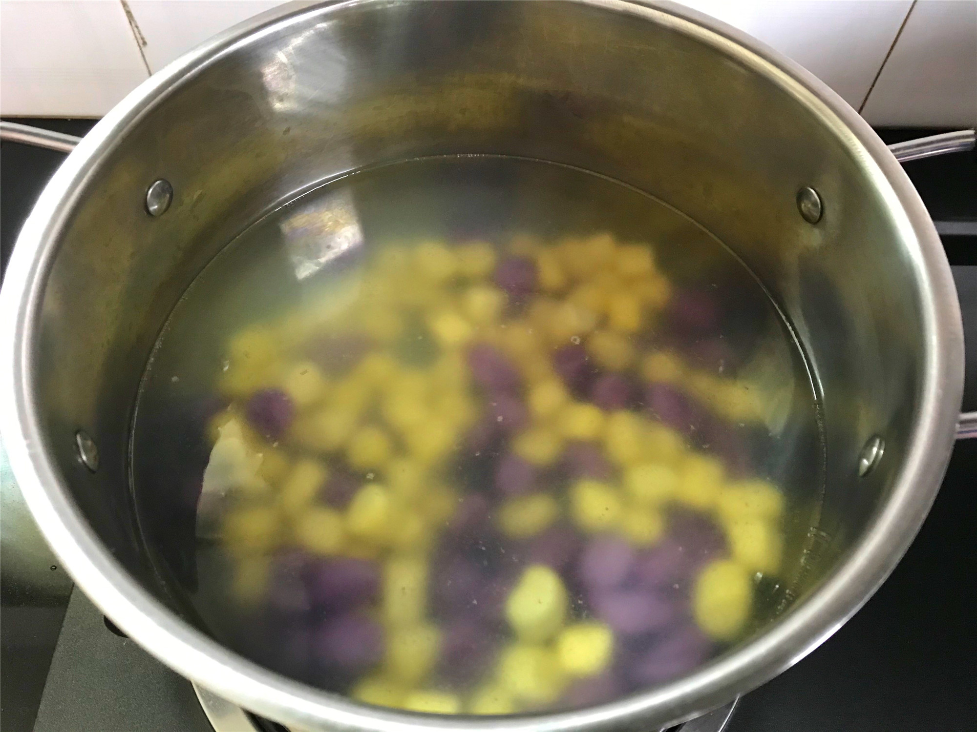 做芋圆的时候揉不成团太黏手,做芋圆不成形是什么原因