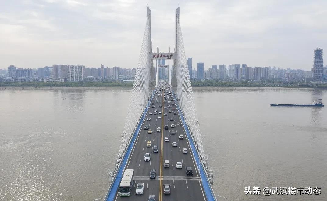 扛不住了？所有房源折上折！武昌二环惊现纯新盘，购房者有福了