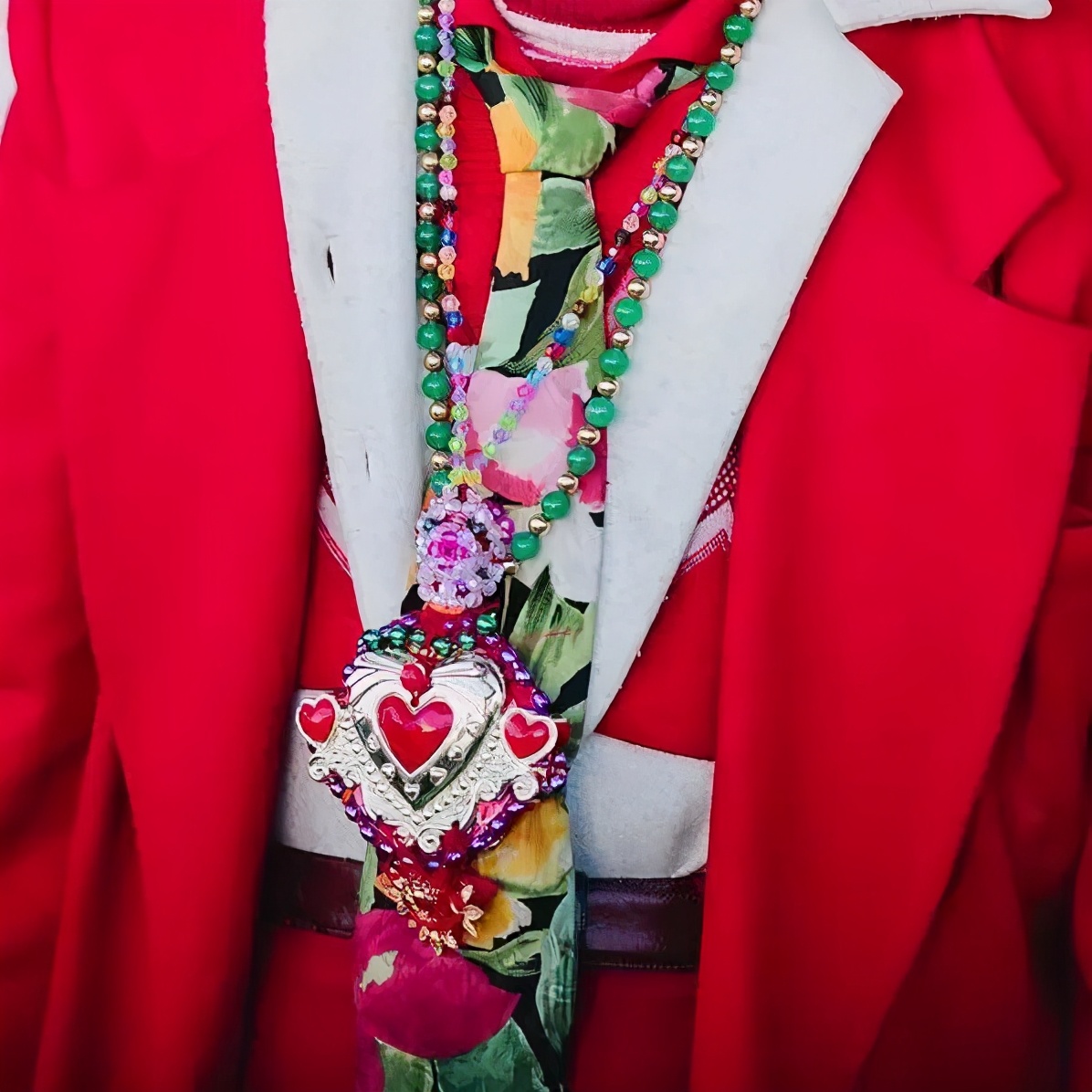 麦当娜50岁时穿衣打扮,61岁麦当娜自曝秀出美貌不减年华